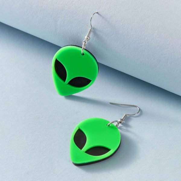 Flying-Saucer-Earrings5-min