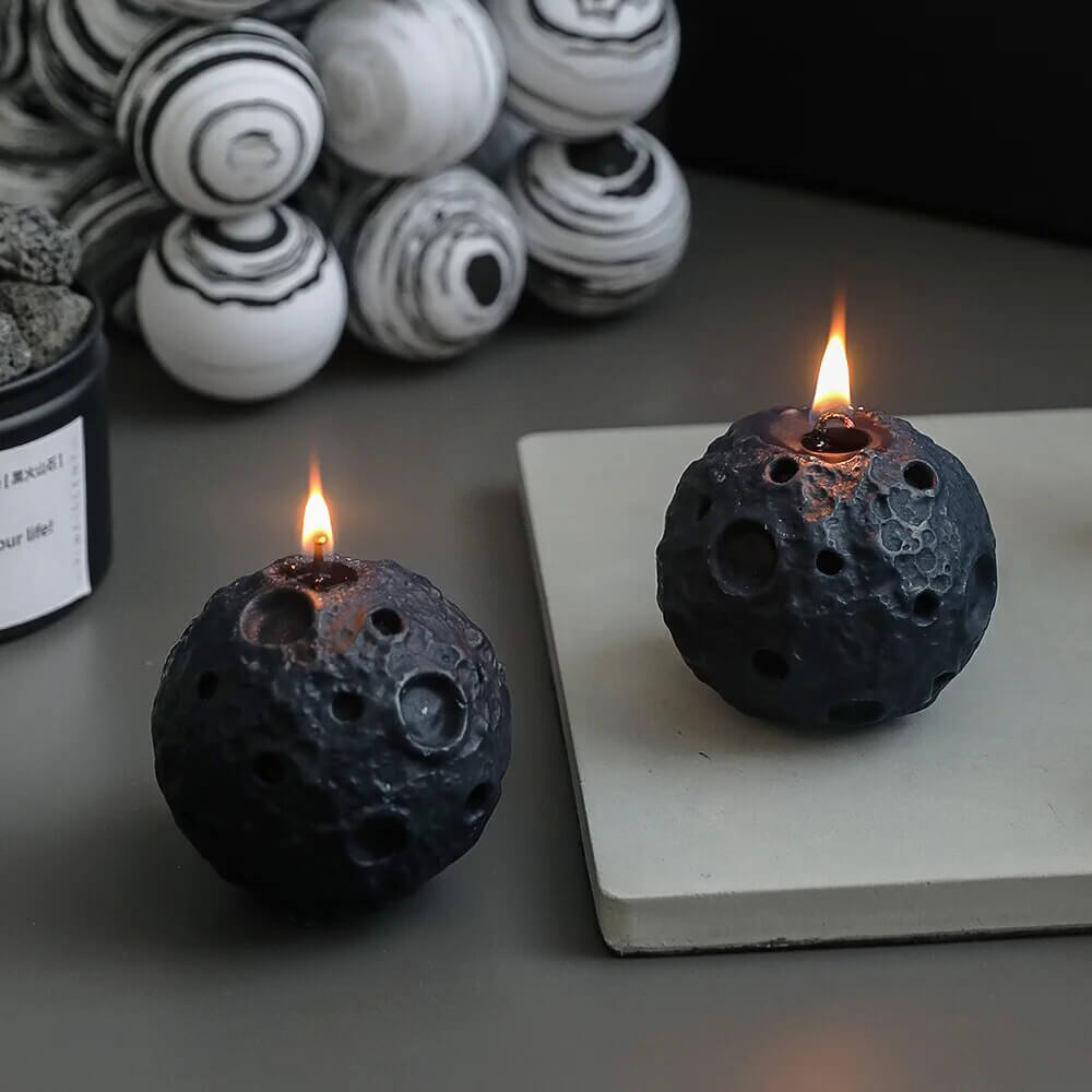 Moon Candle