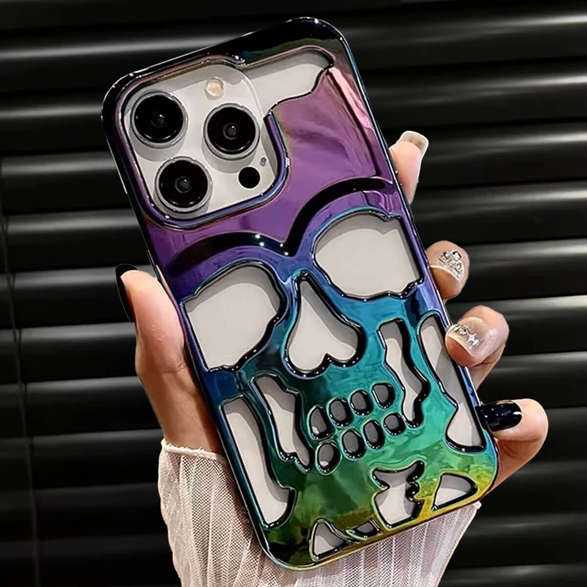 holographic rainbow 3D hollow skull phone case holographic