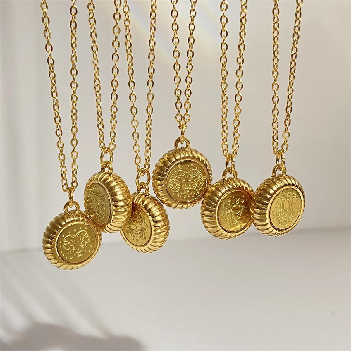 pendant zodiac necklace