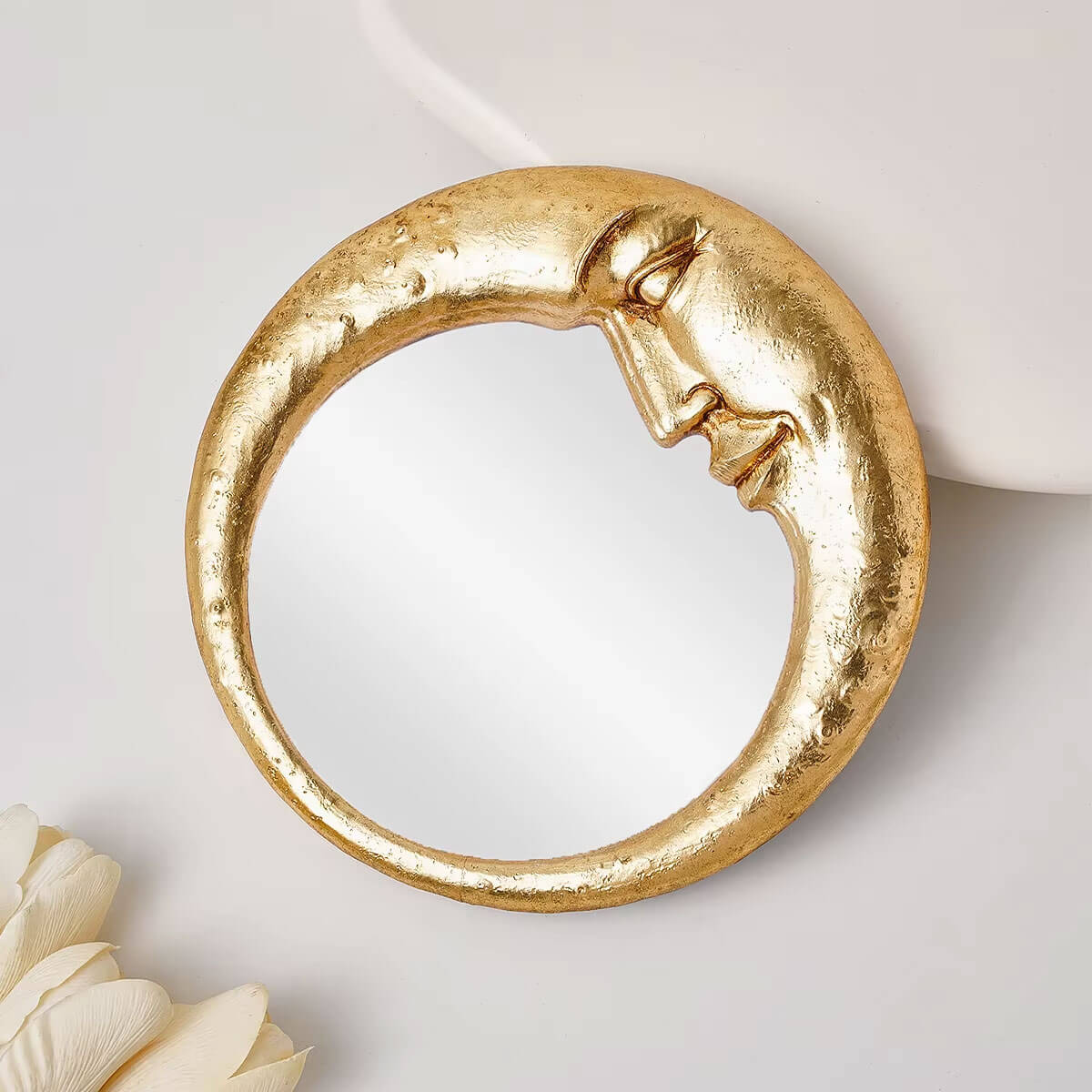 round-gold-mirror-on- bathroom-decor-home-decor